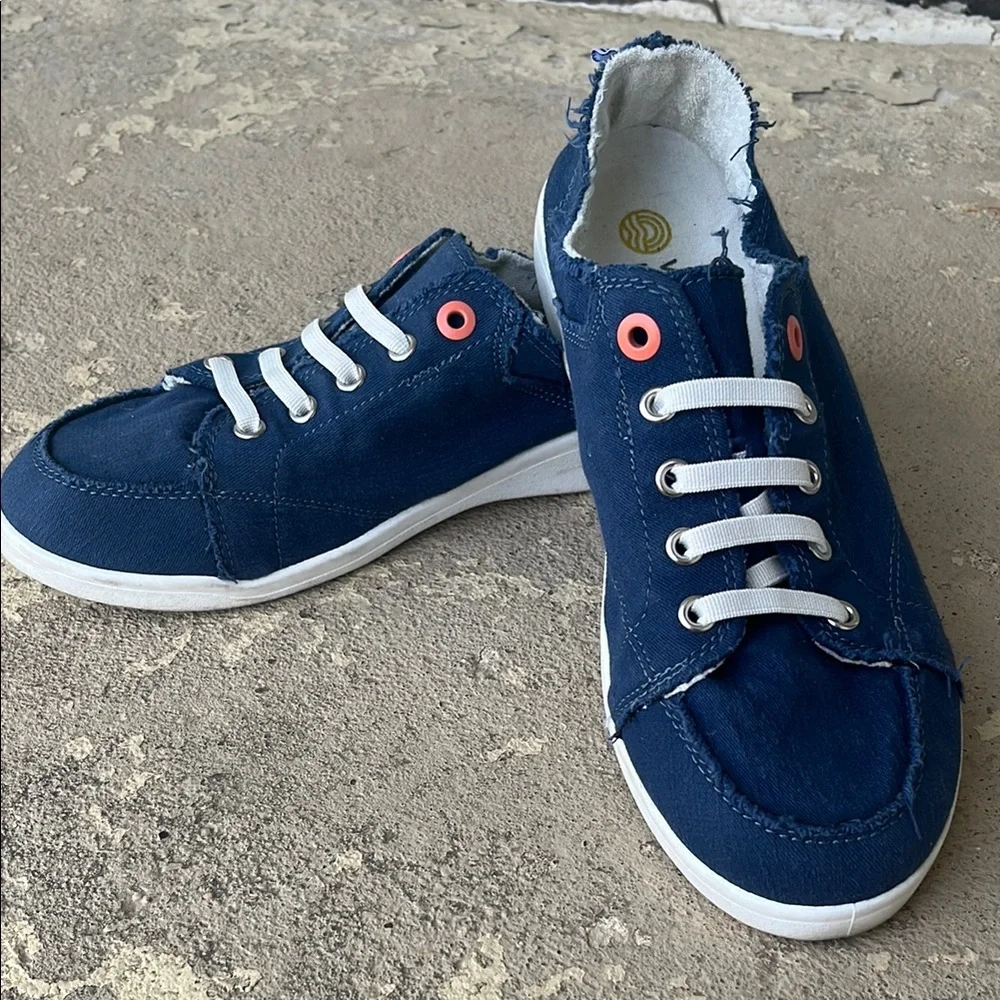 Vionic Beach Denim Blue Sneakers - Picture 1 of 12
